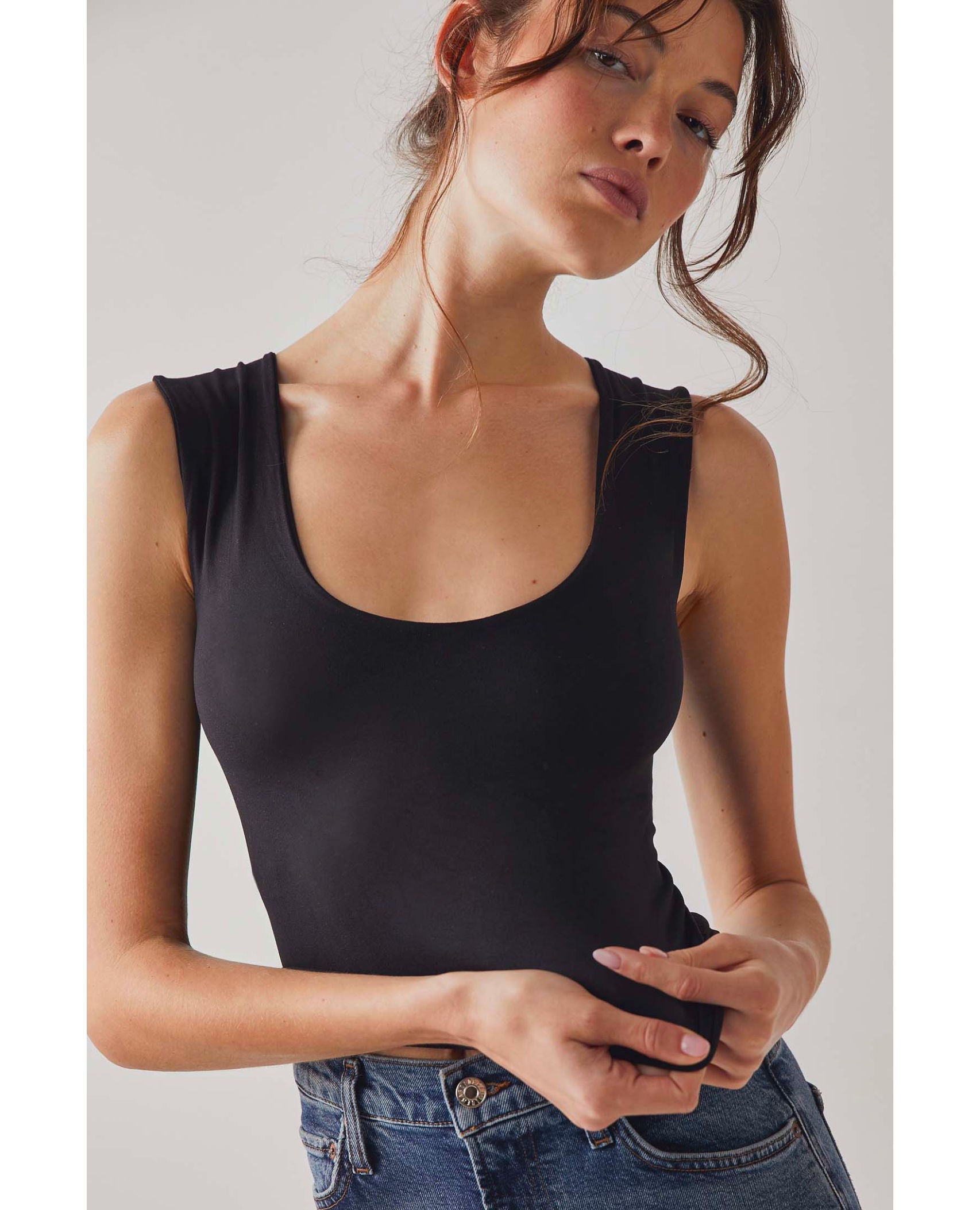 Clean Lines Muscle Cami Black