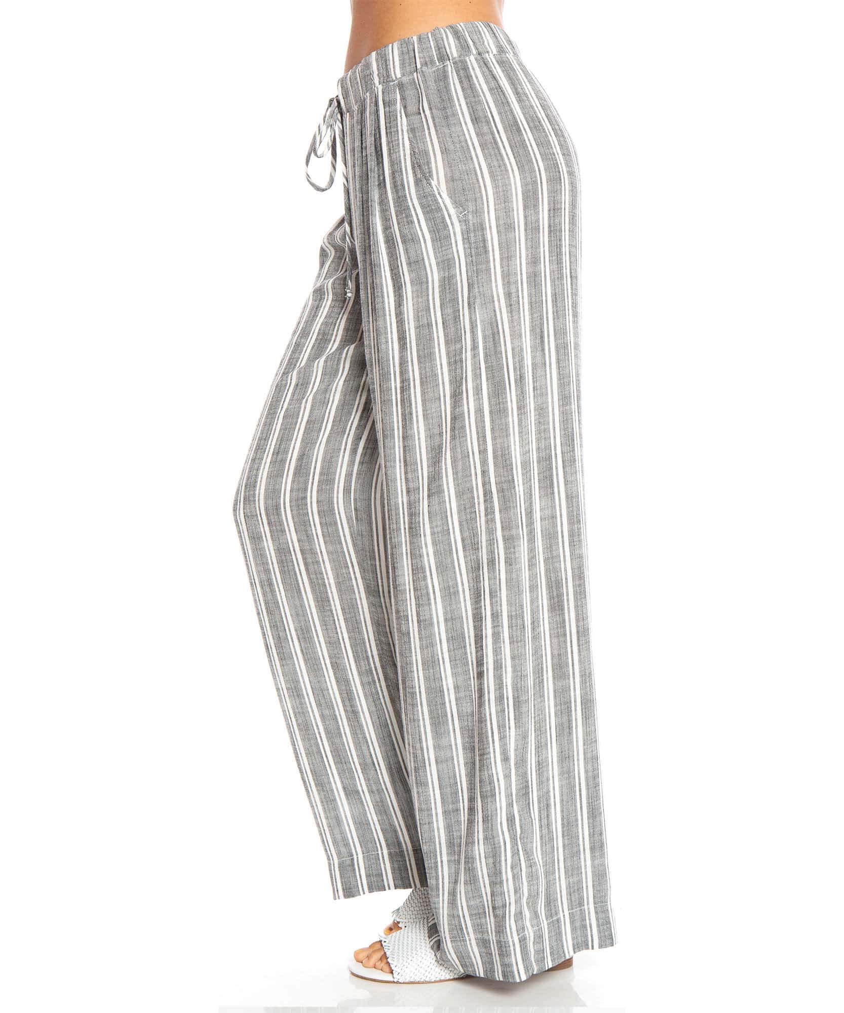 Pleated Front Wide Leg Pant