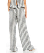 Pleated Front Wide Leg Pant