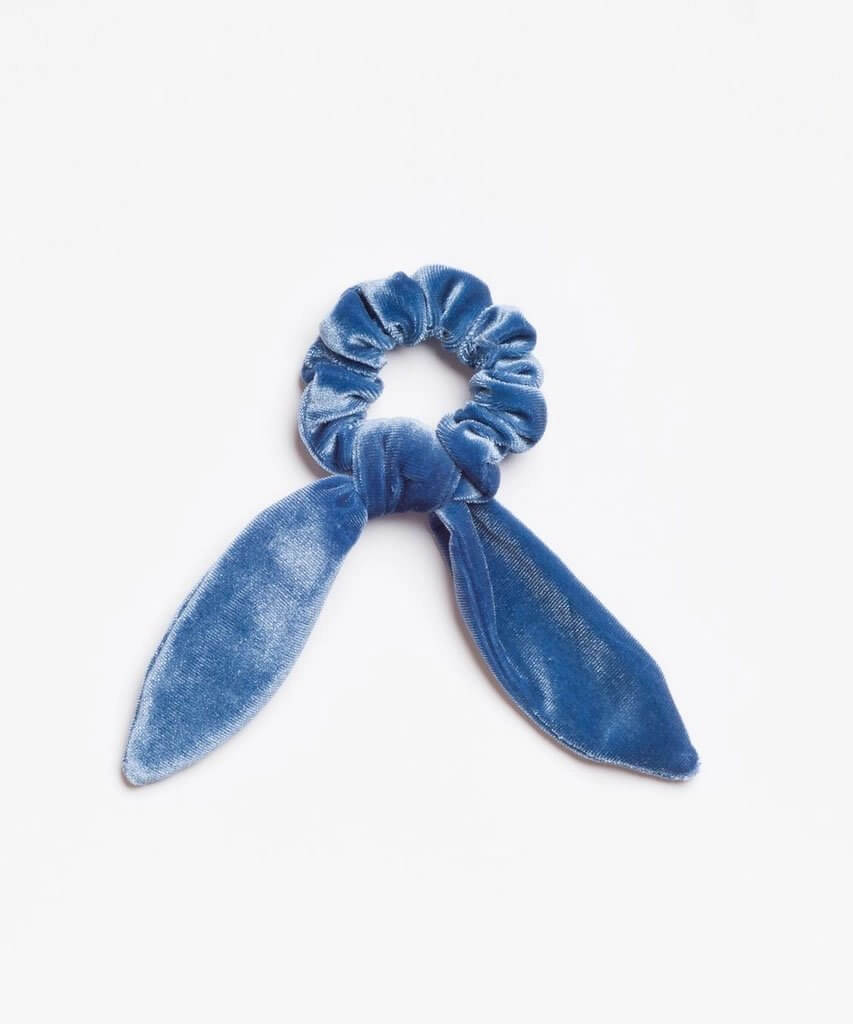 The Mariska Tie Scrunchie Light Blue Velvet