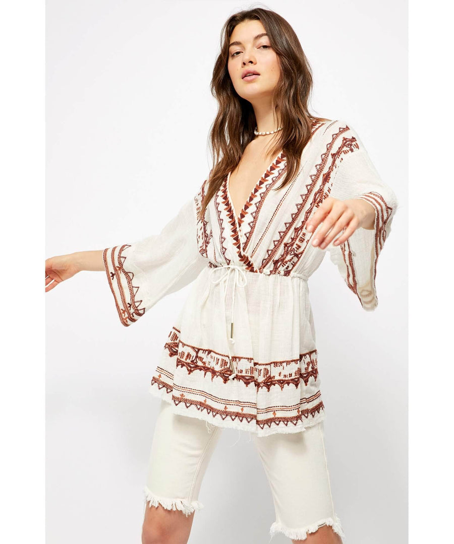 Saffron Embroidered Tunic Ivory Combo